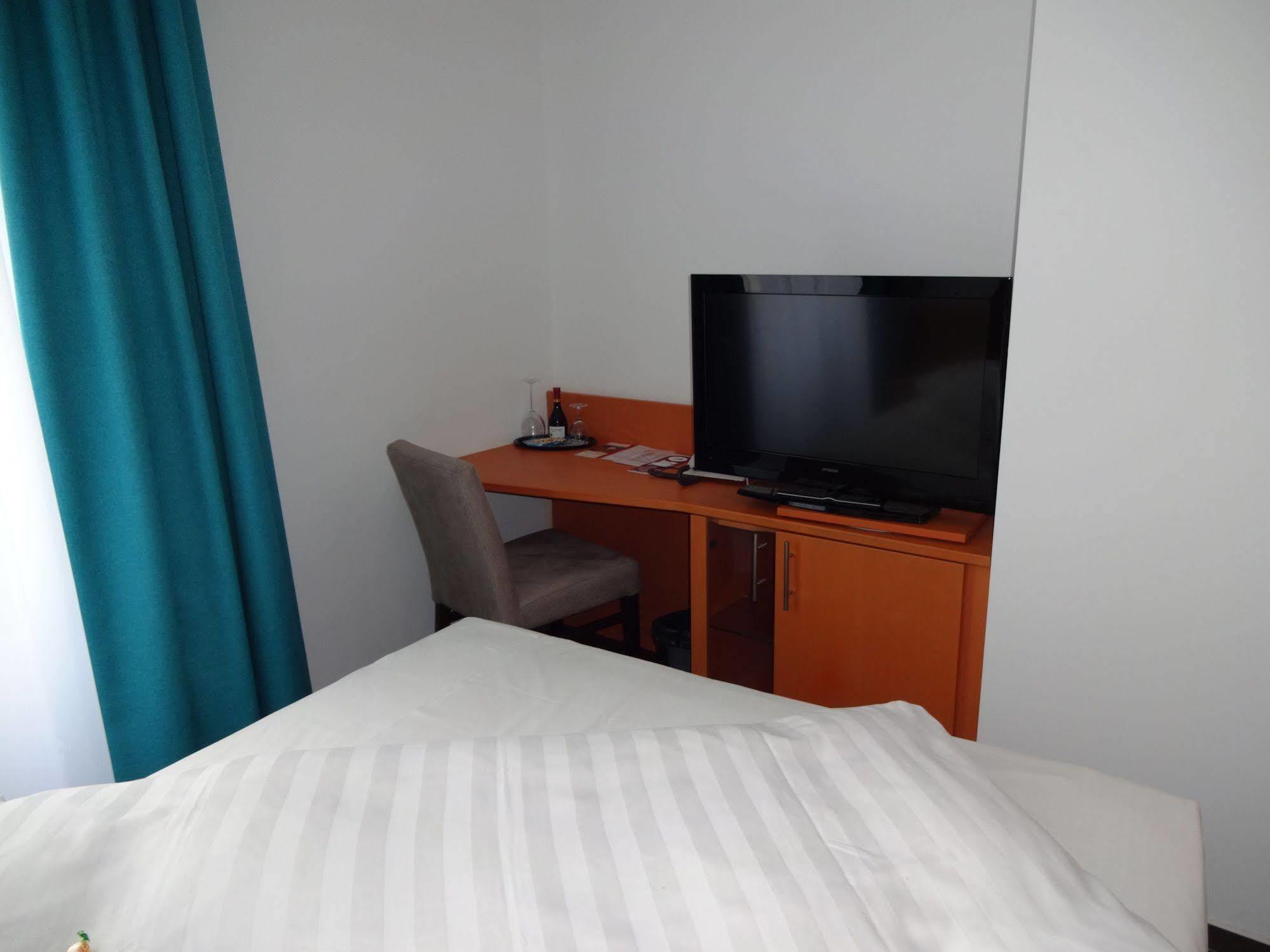 זיגבורג Koncept Hotel Benedikt מראה חיצוני תמונה