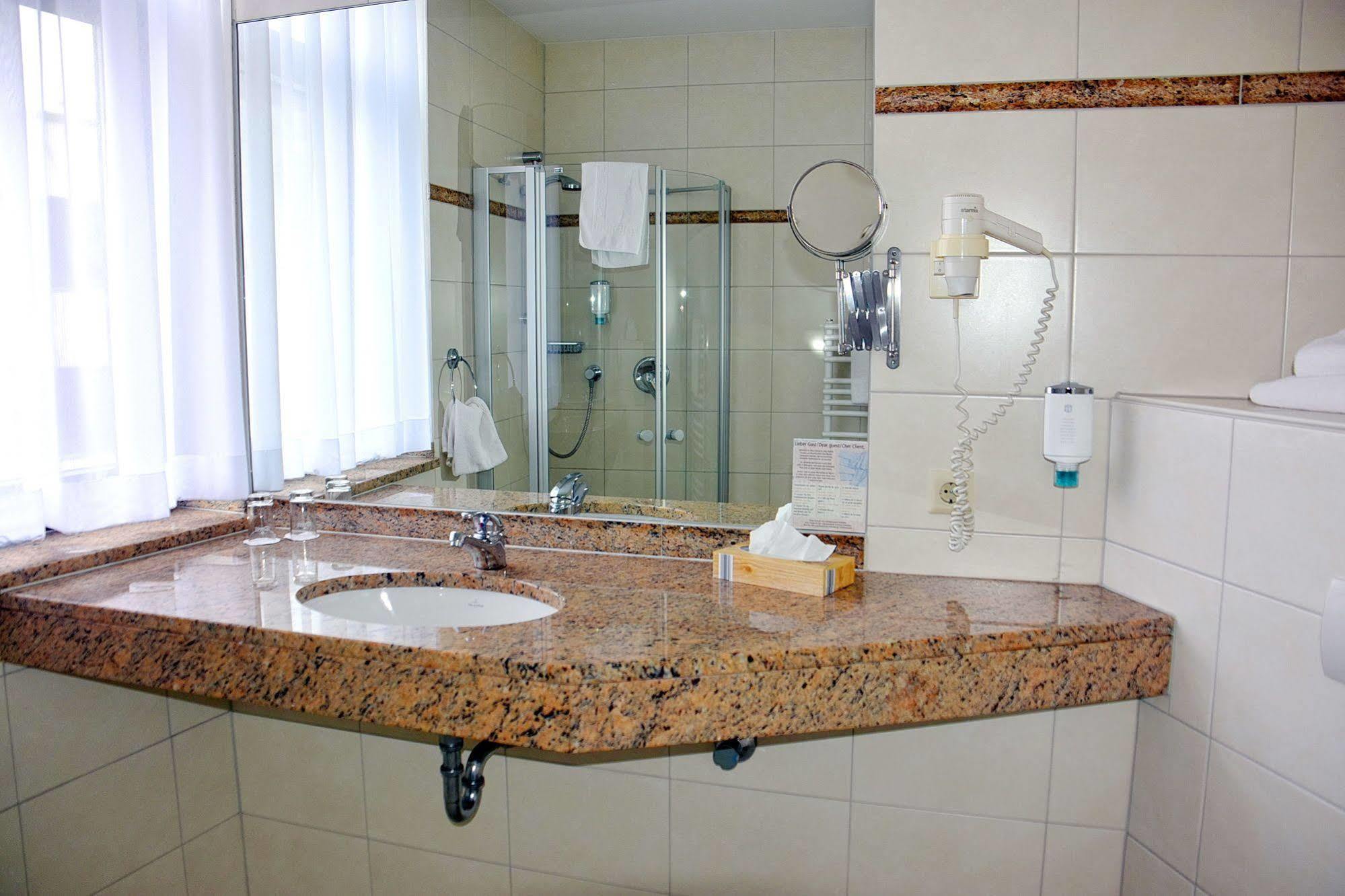 זיגבורג Koncept Hotel Benedikt מראה חיצוני תמונה